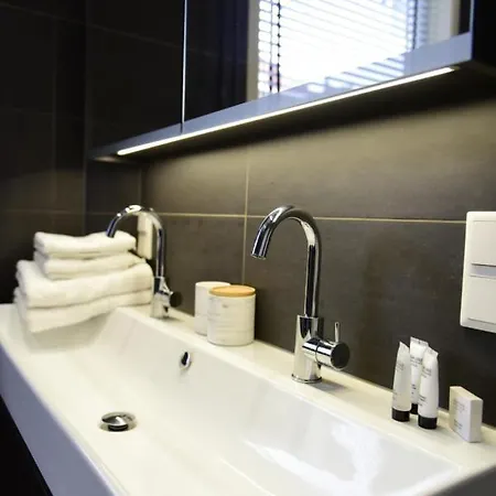 De Oude Pastorie Bed & Breakfast Lisse
